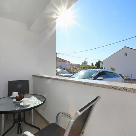 Marija With Free Parking *