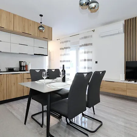 Marija With Free Parking Appartamento *