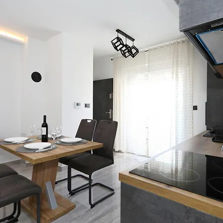 Marija With Free Parking 公寓