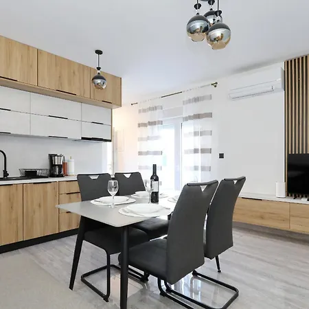 Marija With Free Parking 公寓