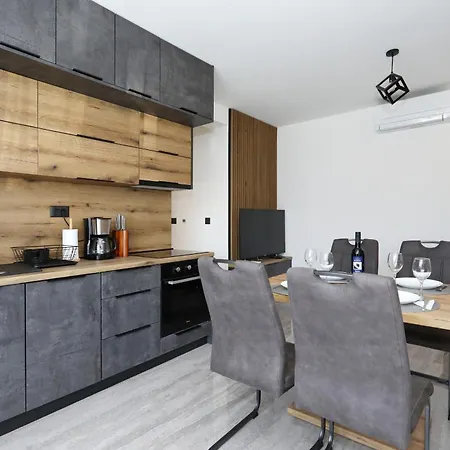 Marija With Free Parking